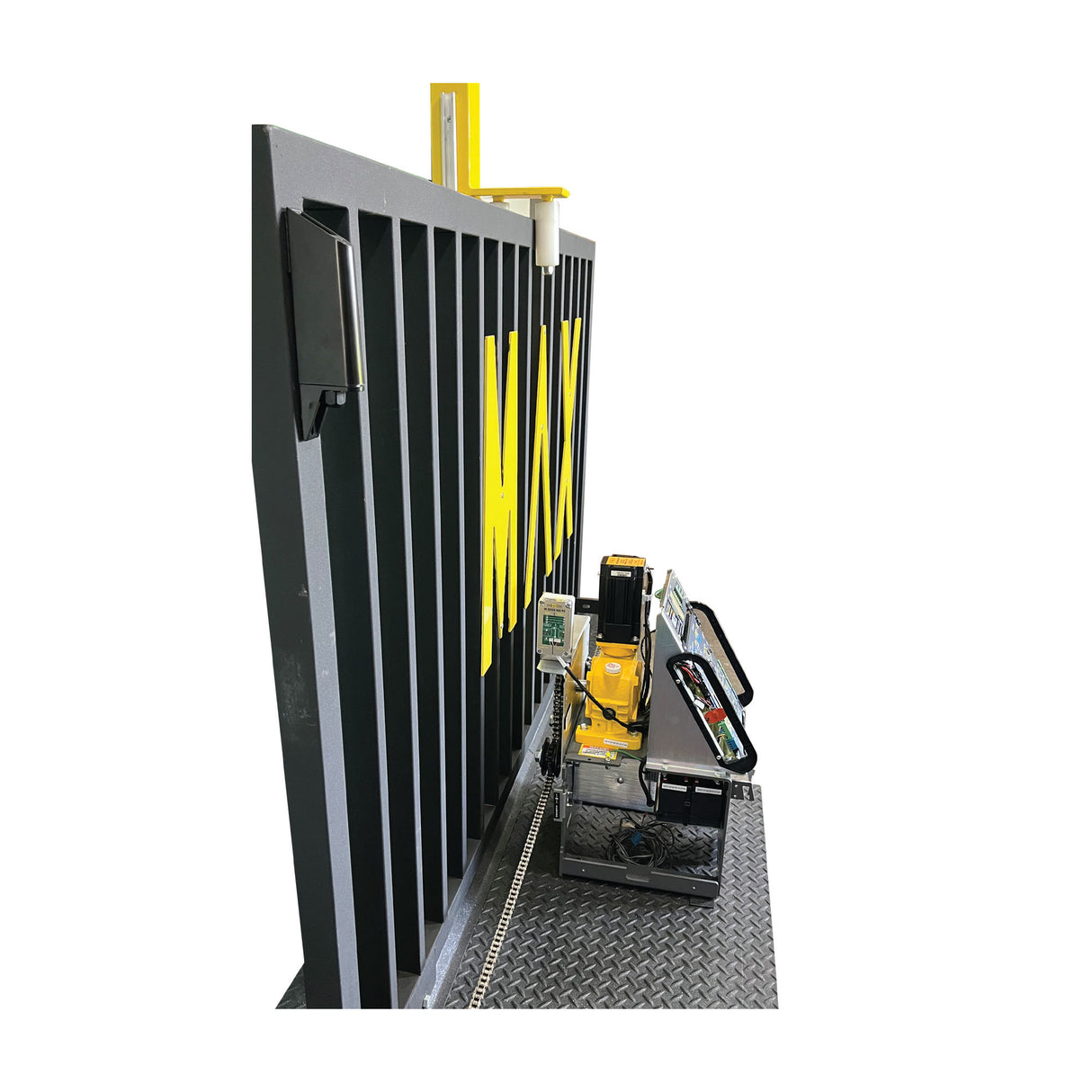 Maximum Controls - WIRELESS EDGE 900 Kit, shows installed