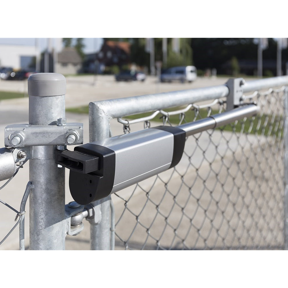 Locinox SAMSON-2 installed on a swing gate